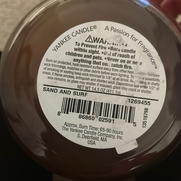 NWT Yankee Candle - Sand and Surf ๐๐ปโโ๏ธ - Picture 4 of 5